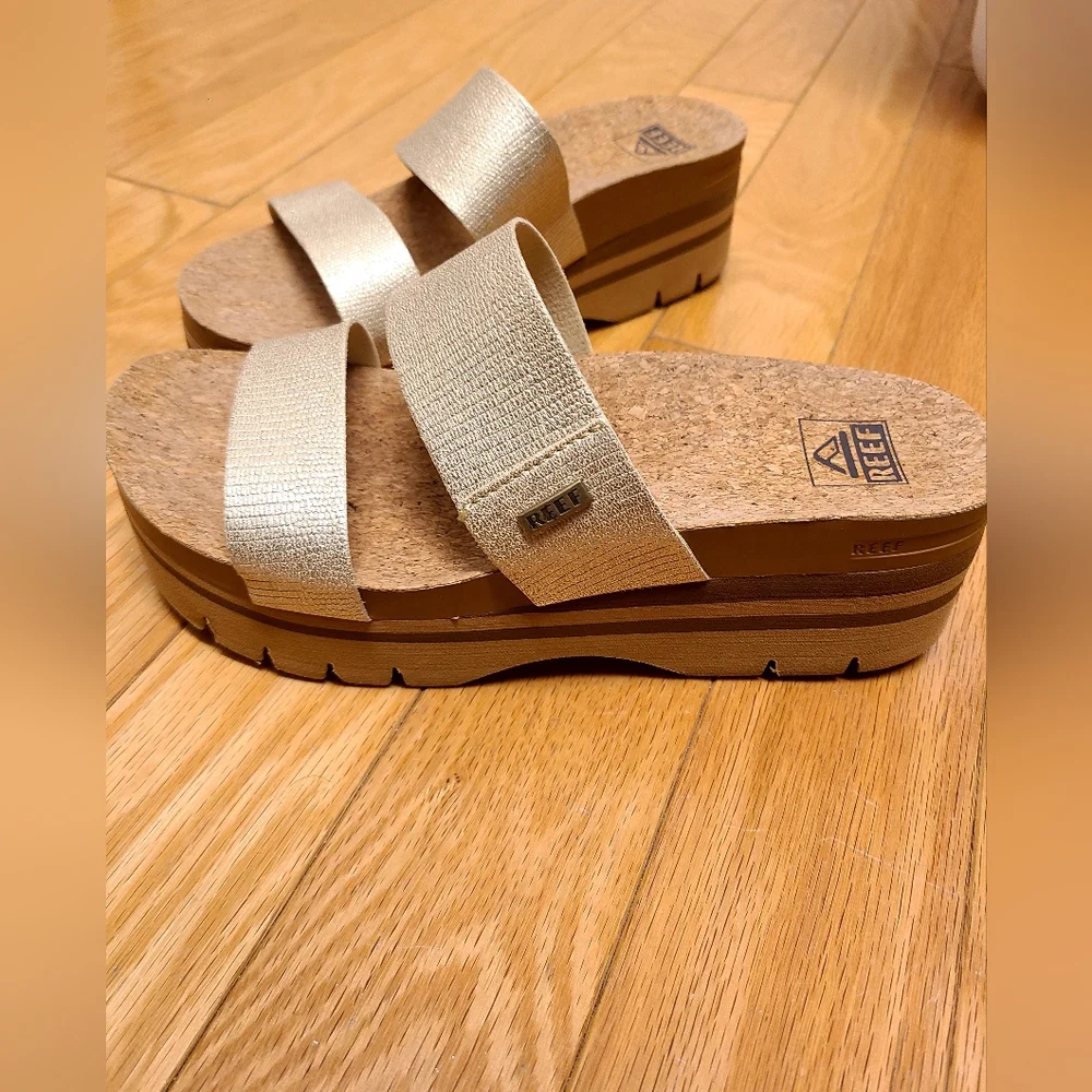 REEF Cushion Vista Higher Platform Slide Sandal Size 8 EUC - Picture 3 of 6